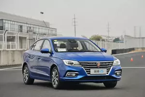 roewe roewe-i5-2018-i5-March, 2018.jpg